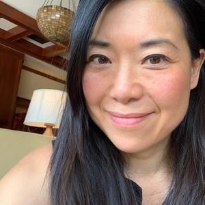 Meet your Posher, Elaine